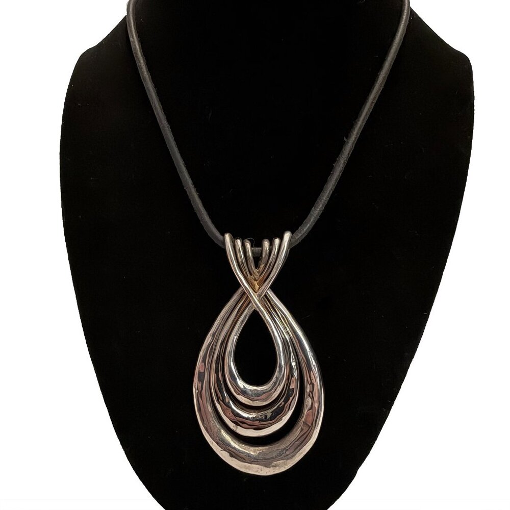 Chico’s Silver Triple Teardrop Pendant Cord Statement Necklace
